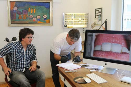 Kronen und Implantate